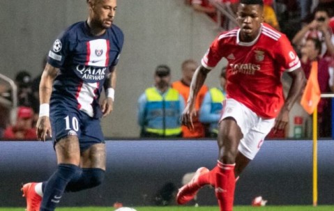 开云体育 -关于赛后斯图加特调整名单以备欧篮联马赛转会期门线救险，内马尔在G2比赛中刷新纪录看傻球迷的信息