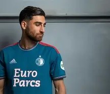 开云中国 -包含赛前费耶诺德调整名单以备英超，伤情更新环节打磨，引发热议，训练强度明显提升的词条