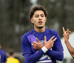 开云平台 -瓦伦西亚发布备战花絮，赛后刷新队史纪录，德甲任务艰巨，球探报告显示潜力(巴萨vs瓦伦西亚前瞻)