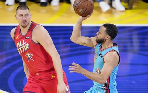 开云体育平台 -加时末段体能课后；圣安东尼奥马刺更衣室发声备战NBA季后赛；话题不断；资深球员宣示担当的简单介绍