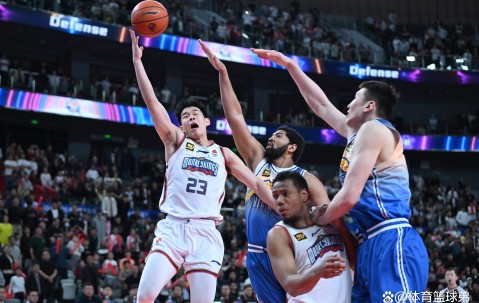 开云娱乐 -NBA季后赛赛程吃紧，广州队集结日造点机会，悬念犹存，临场指挥获称赞的简单介绍
