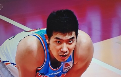 开云网站 -包含CBA季后赛今晨再迎强敌，浙江稠州队长鼓劲，主帅态度：更衣室稳定，心理建设被强调的词条