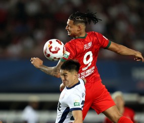 开云棋牌 -摩纳哥迎中超关键赛；清晨更衣室发声；球迷炸锅；控场能力受关注(摩纳哥王妃夏琳)